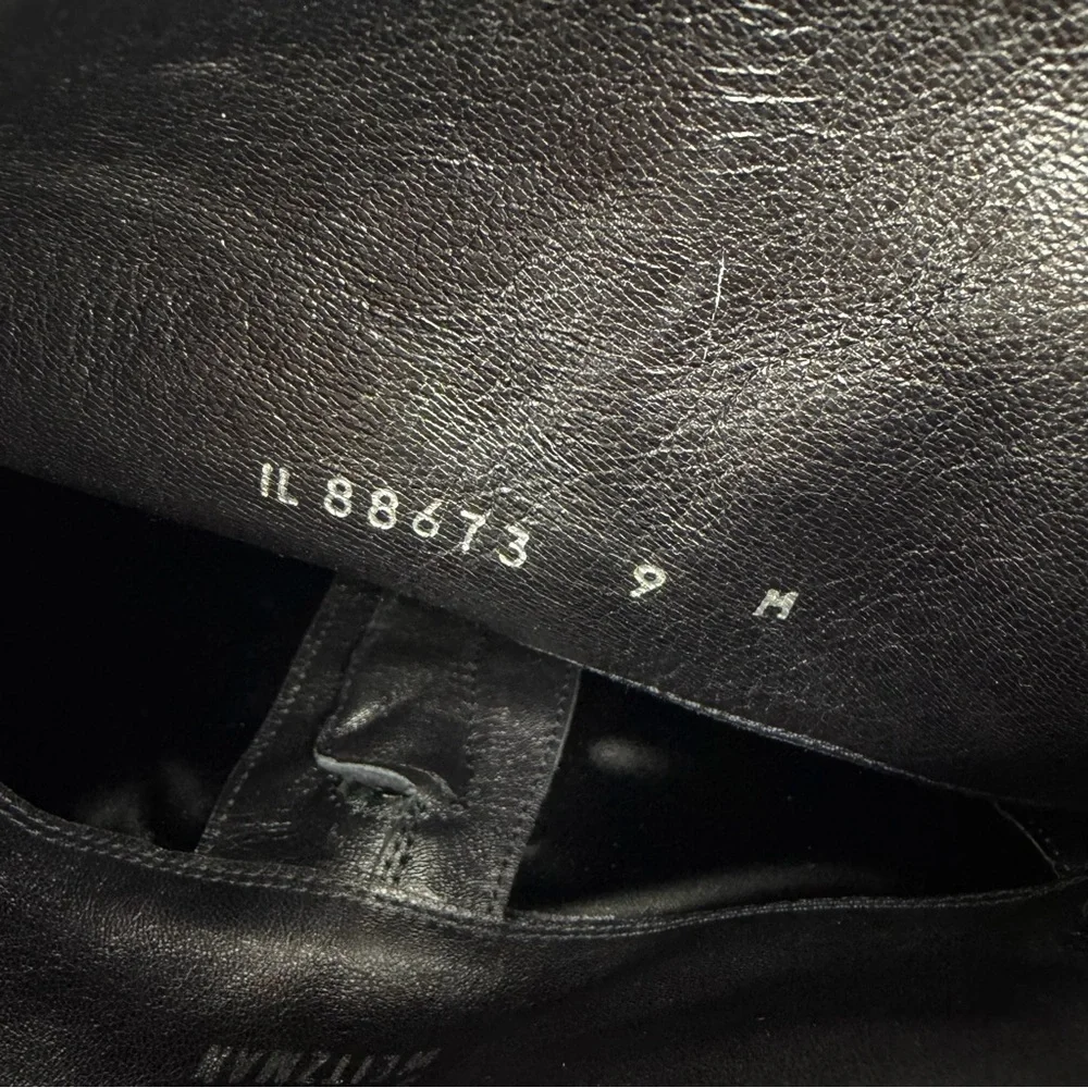 Stuart Weitzman stuart weitzman